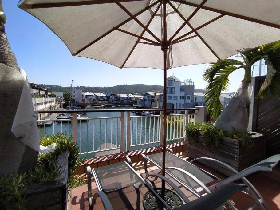 Waterfront - 1 South Quay Lovely Two Bed On Water Knysna Exterior foto
