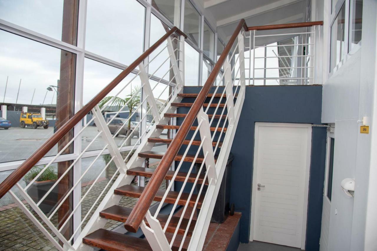 Waterfront - 1 South Quay Lovely Two Bed On Water Knysna Exterior foto